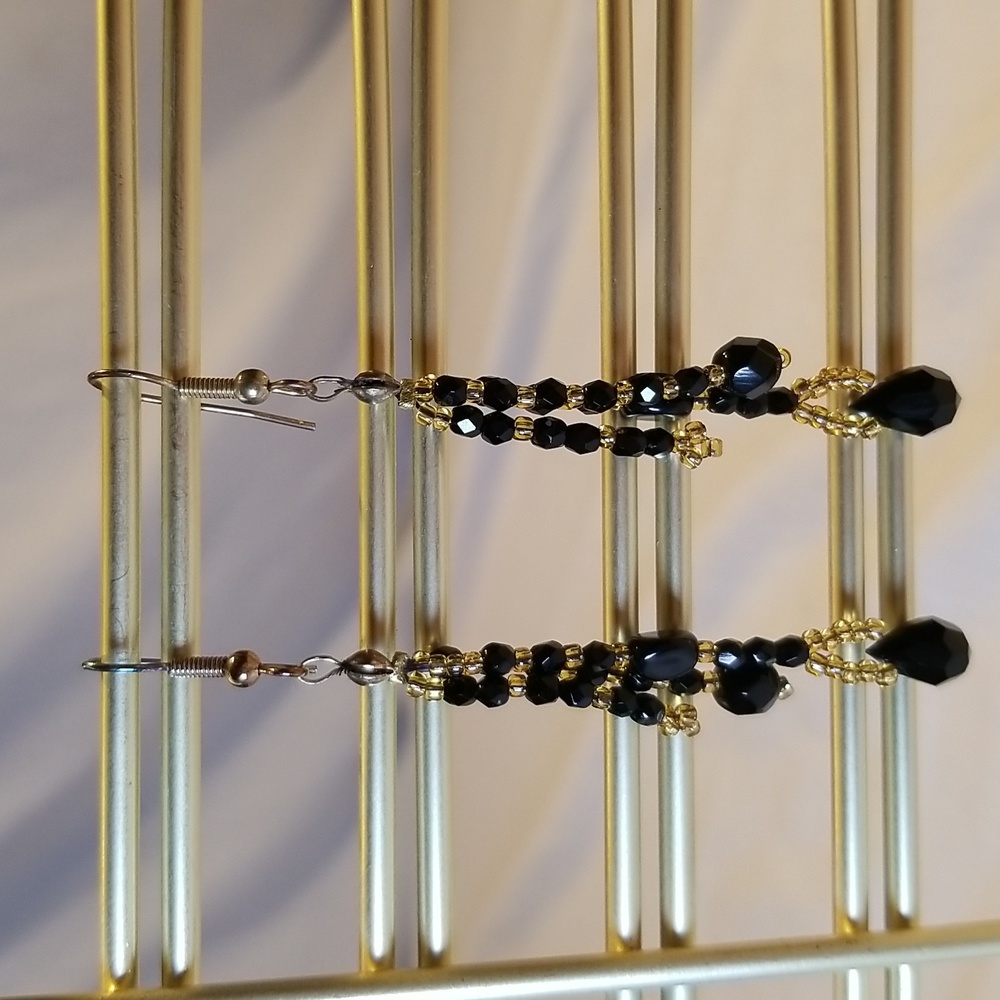 Black & Gold Beaded Earrings